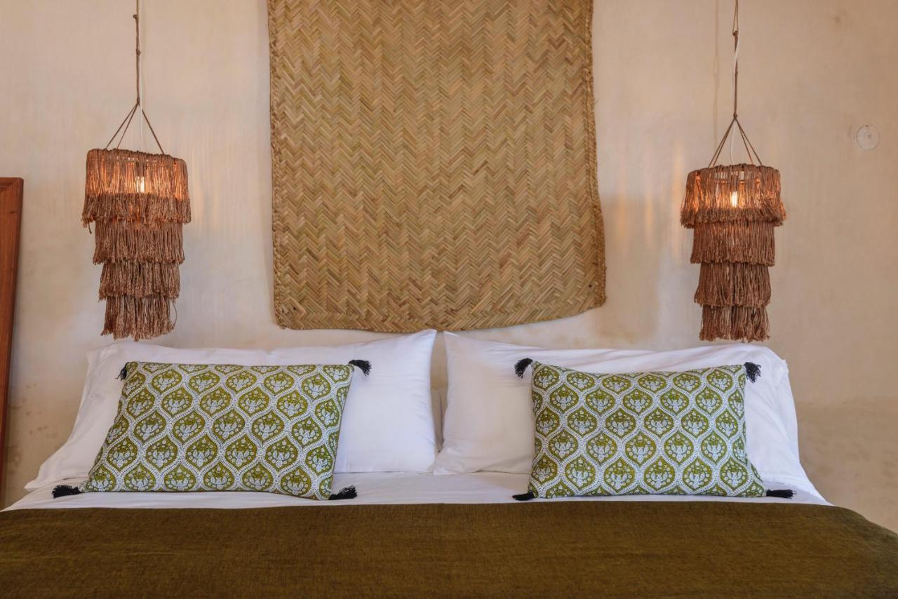 Casa Cat Ba Beachfront Boutique Hotel Isla Holbox Kültér fotó